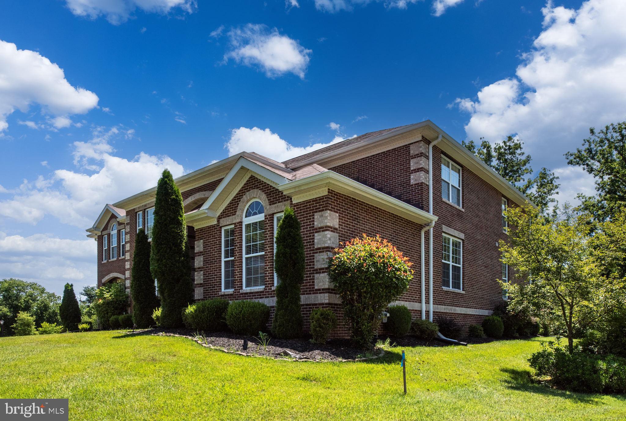 TANTALLON ON THE POTOMAC - Residential
