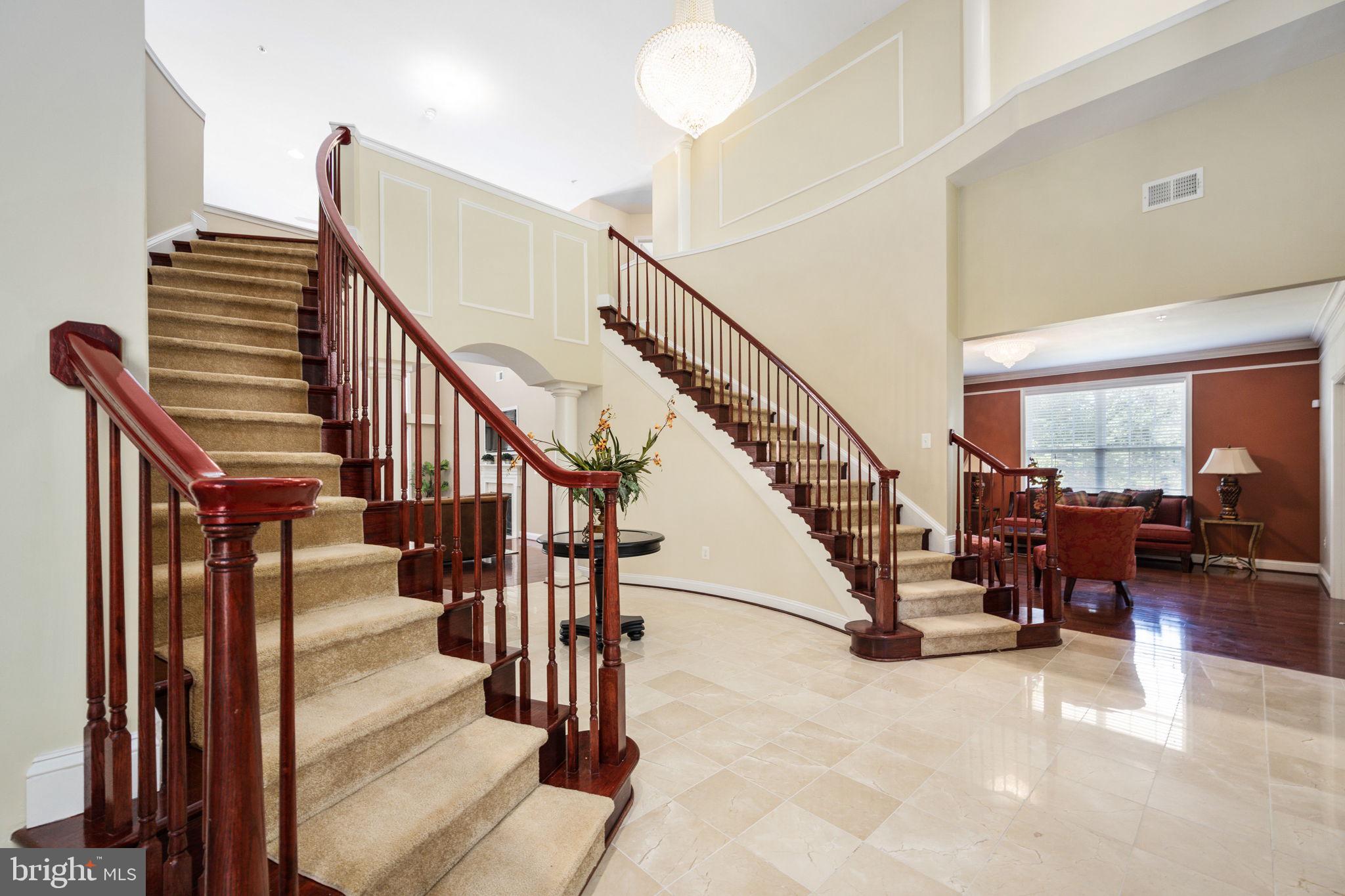 TANTALLON ON THE POTOMAC - Residential