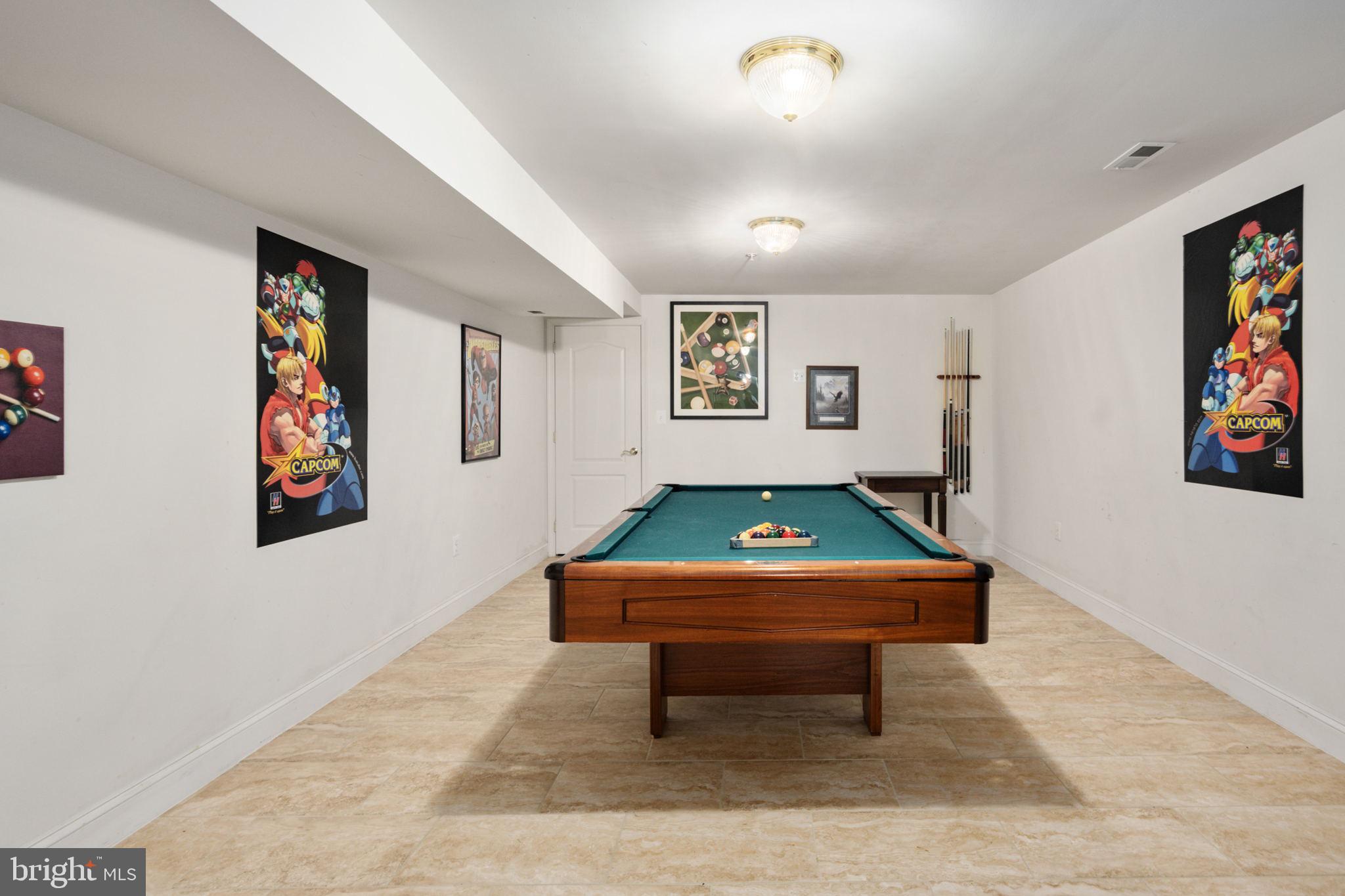 TANTALLON ON THE POTOMAC - Residential