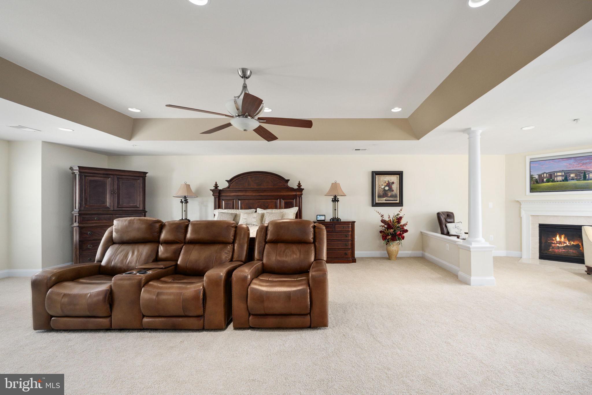 TANTALLON ON THE POTOMAC - Residential