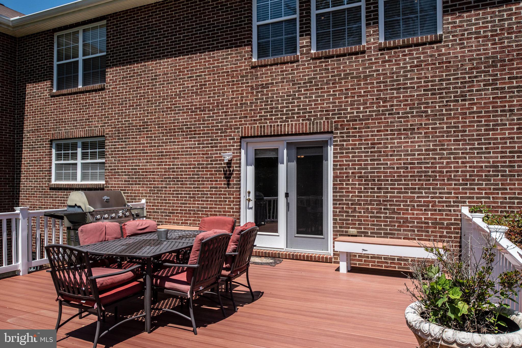 TANTALLON ON THE POTOMAC - Residential