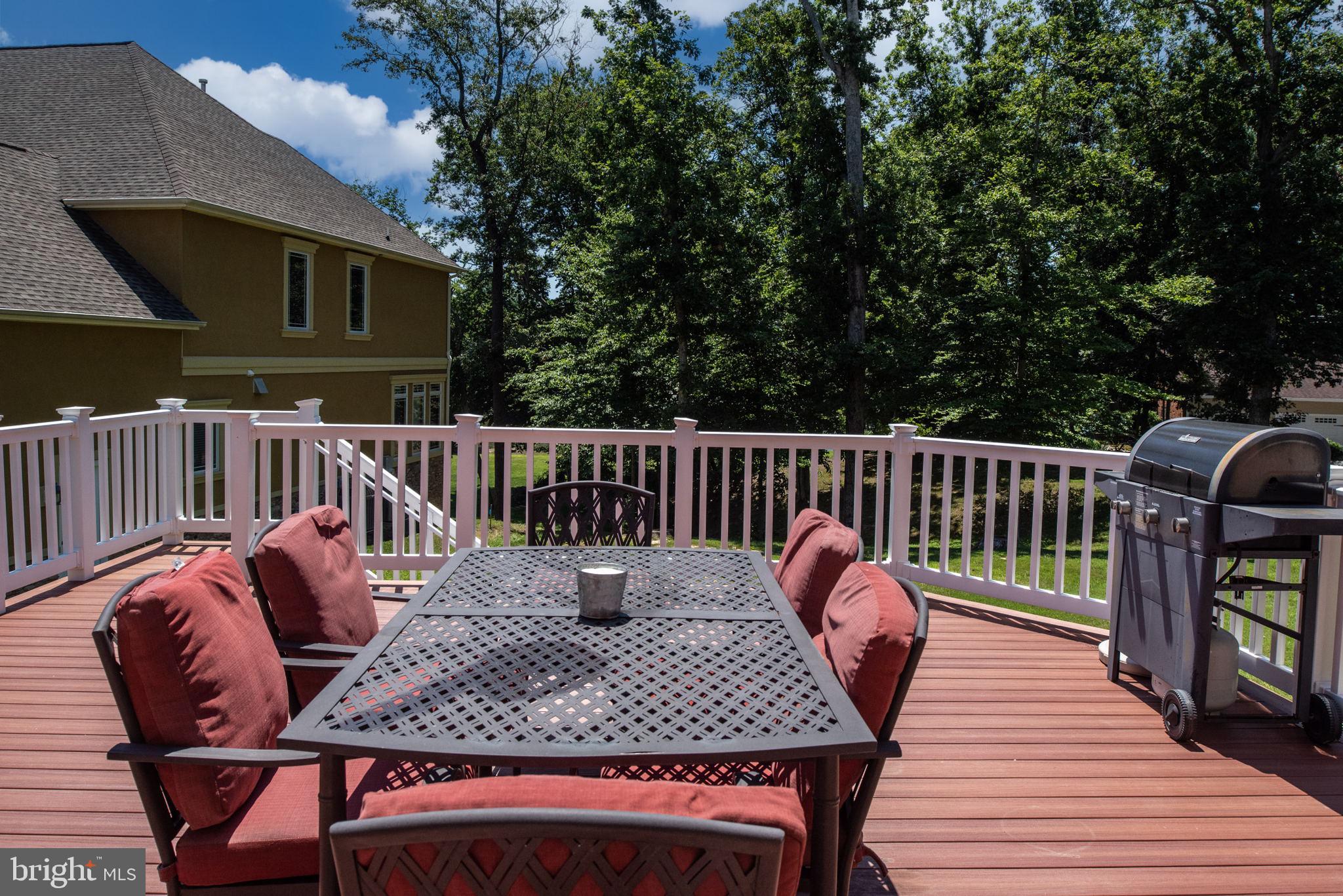 TANTALLON ON THE POTOMAC - Residential