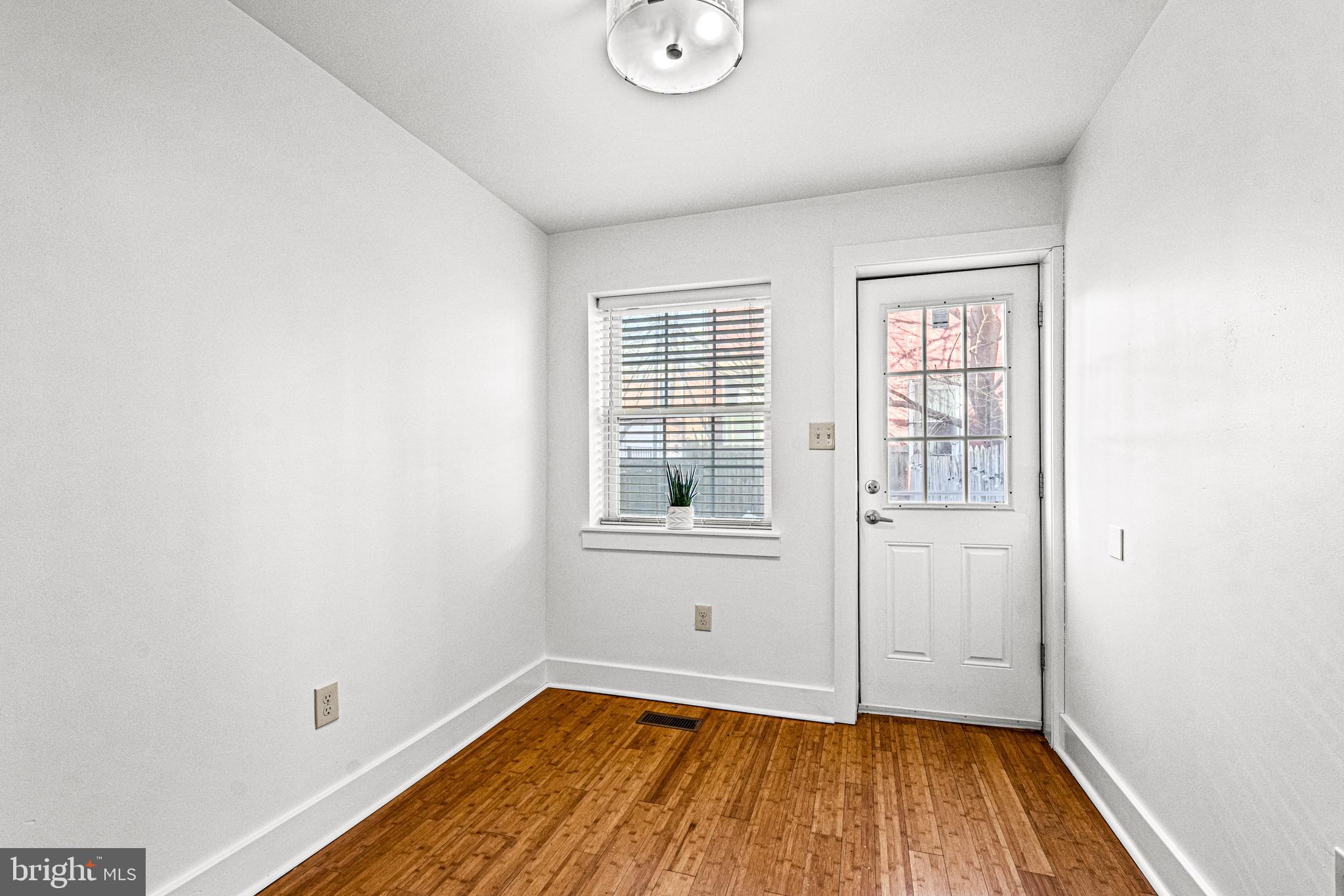 FISHTOWN - Residential Lease