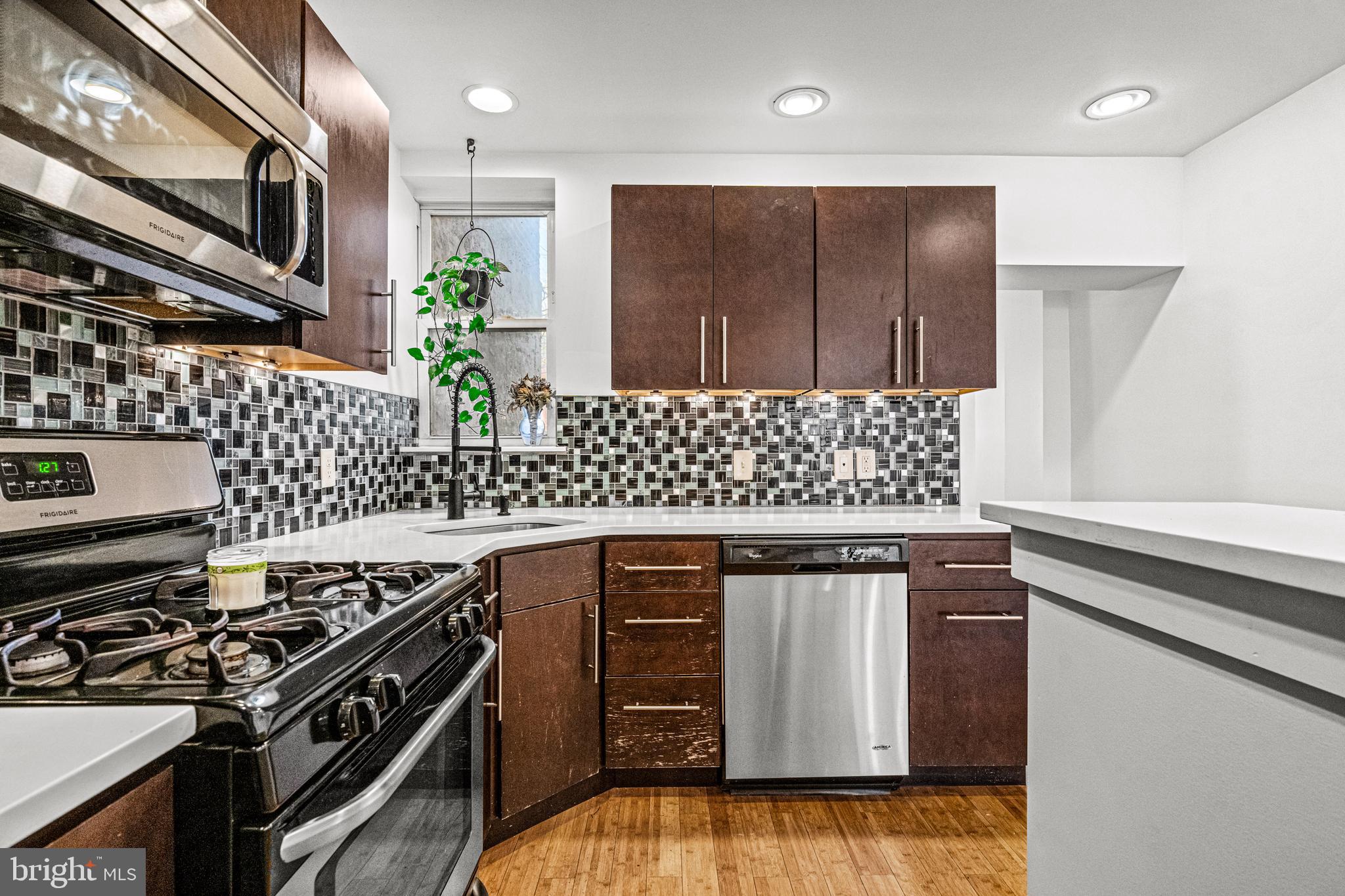 FISHTOWN - Residential Lease