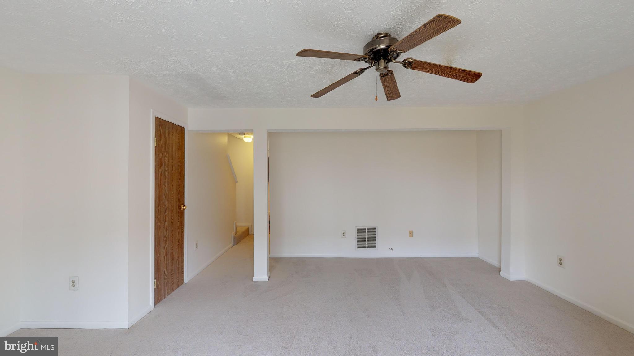 UPTON VILLAGE NORTH - Residential