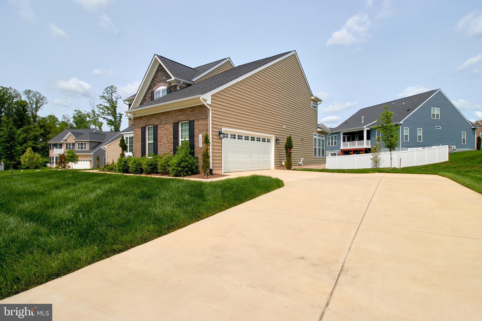 VILLAGES OF SAVANNAH - Residential