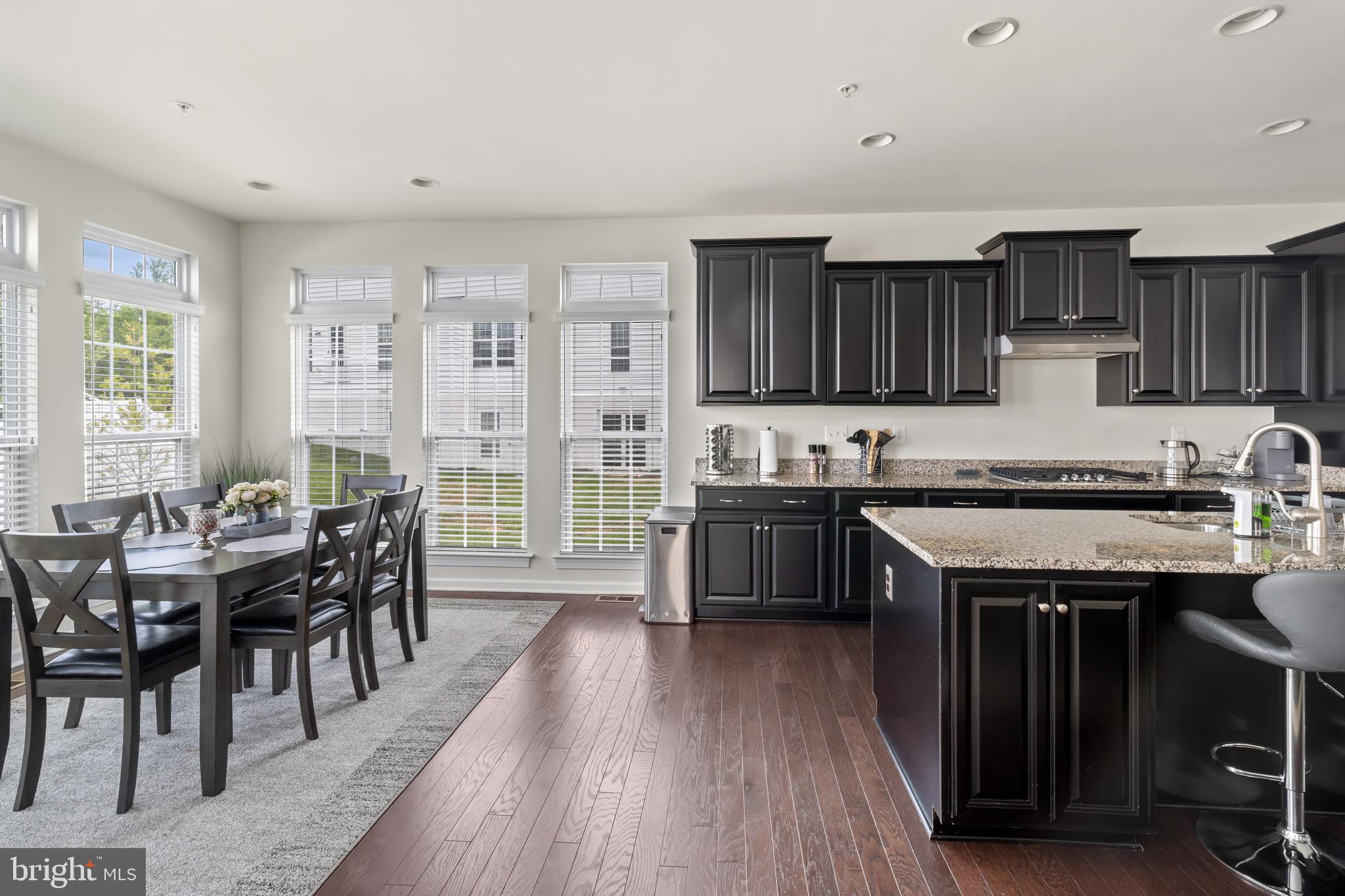 VILLAGES OF SAVANNAH - Residential