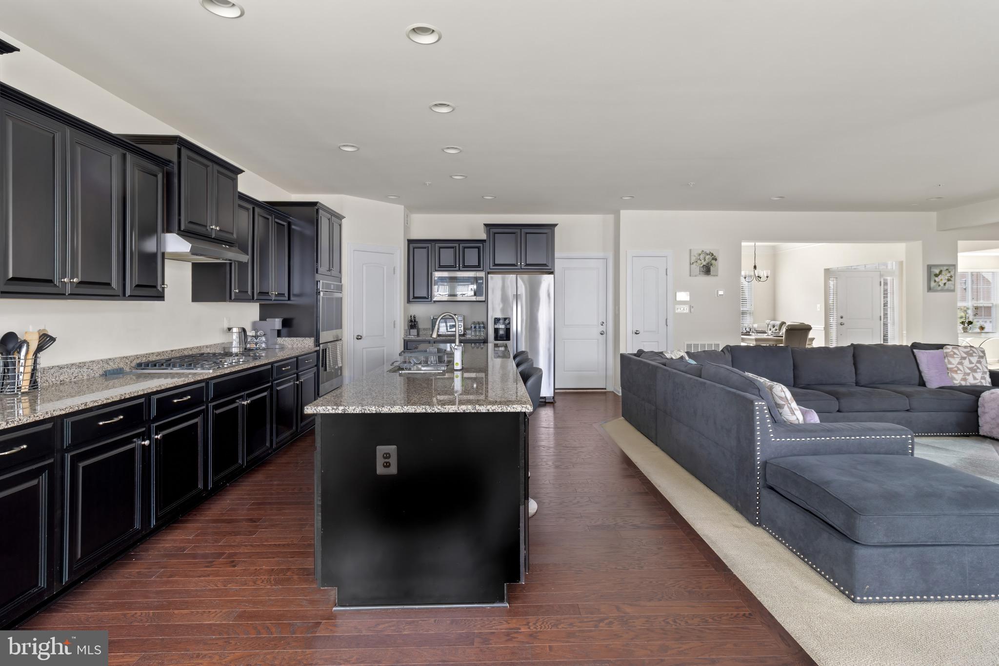 VILLAGES OF SAVANNAH - Residential