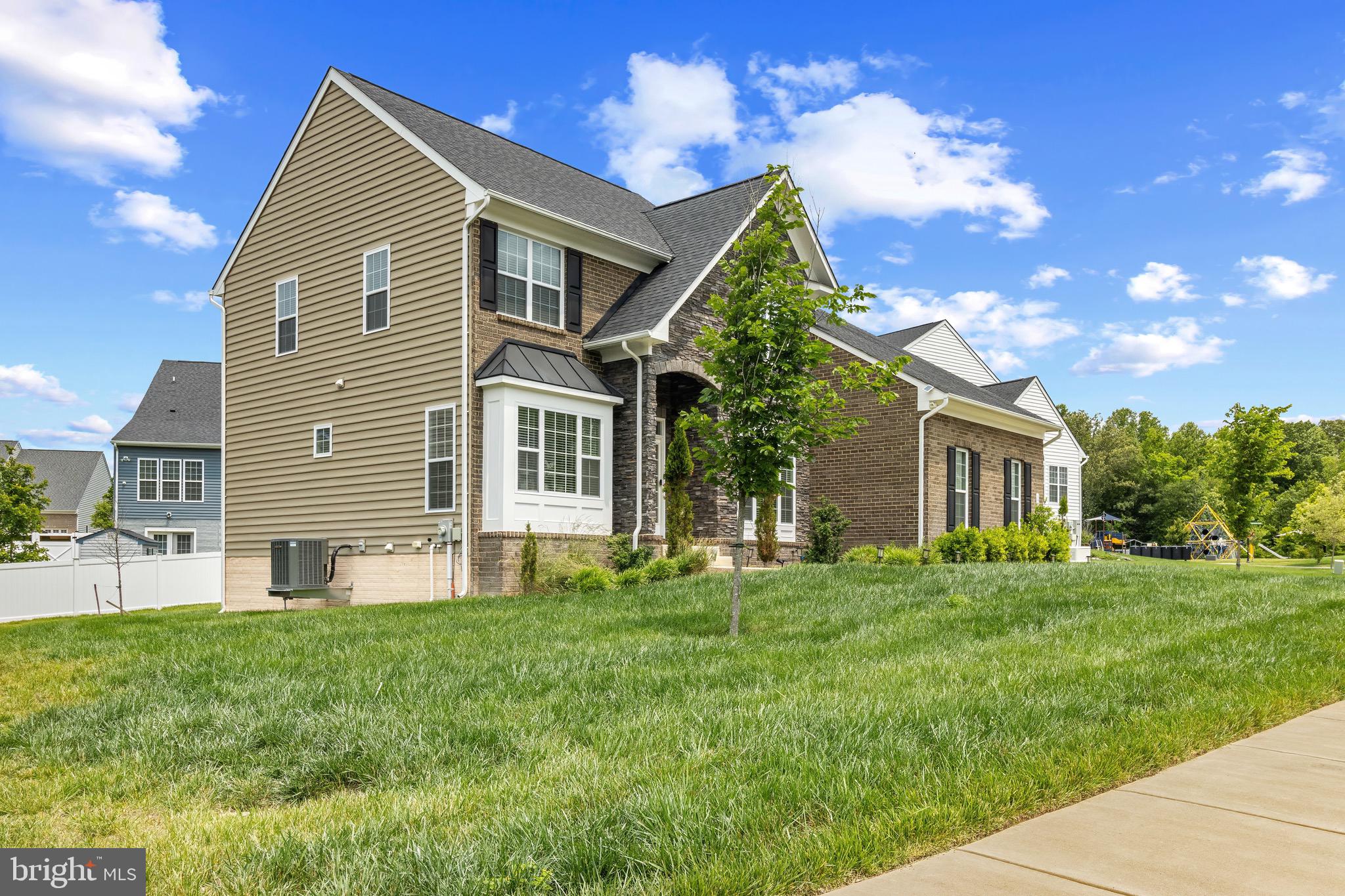 VILLAGES OF SAVANNAH - Residential