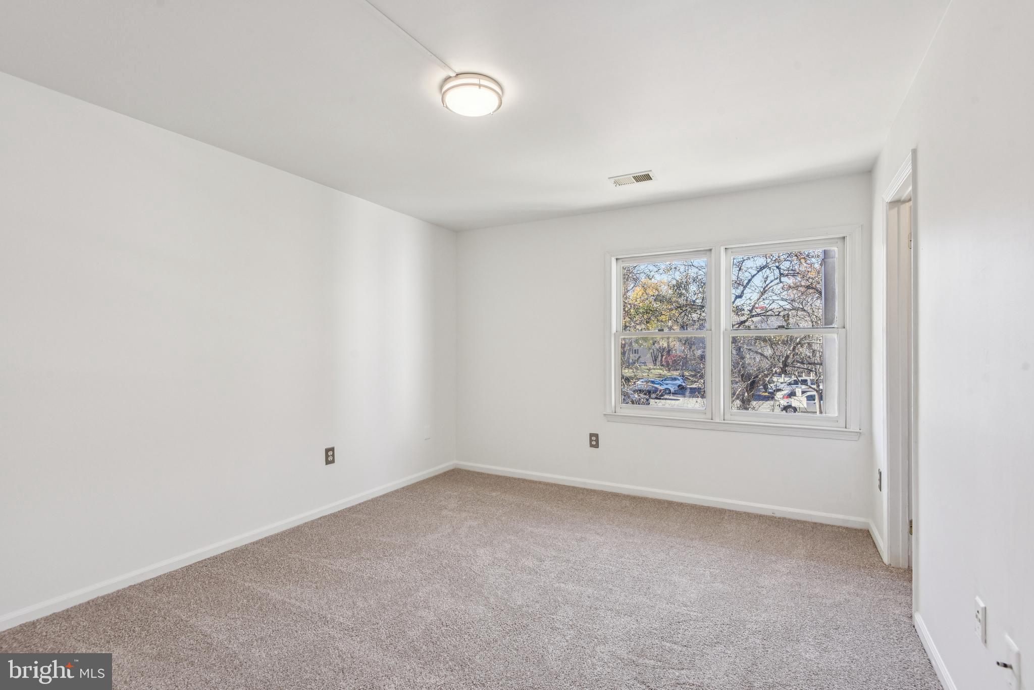 WATERS HOUSE - Residential