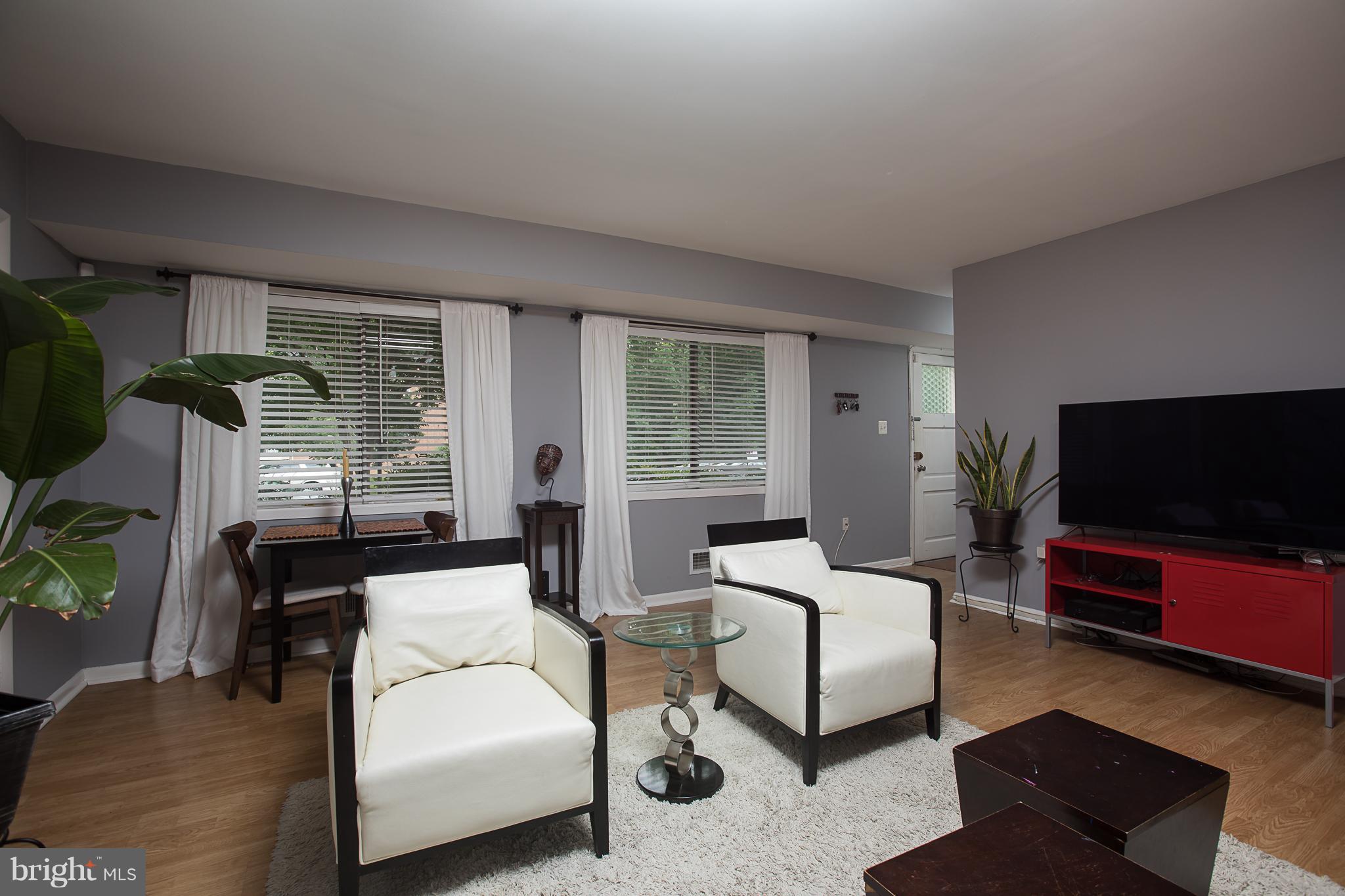 PARKSIDE CONDOMINIUMS - Residential Lease