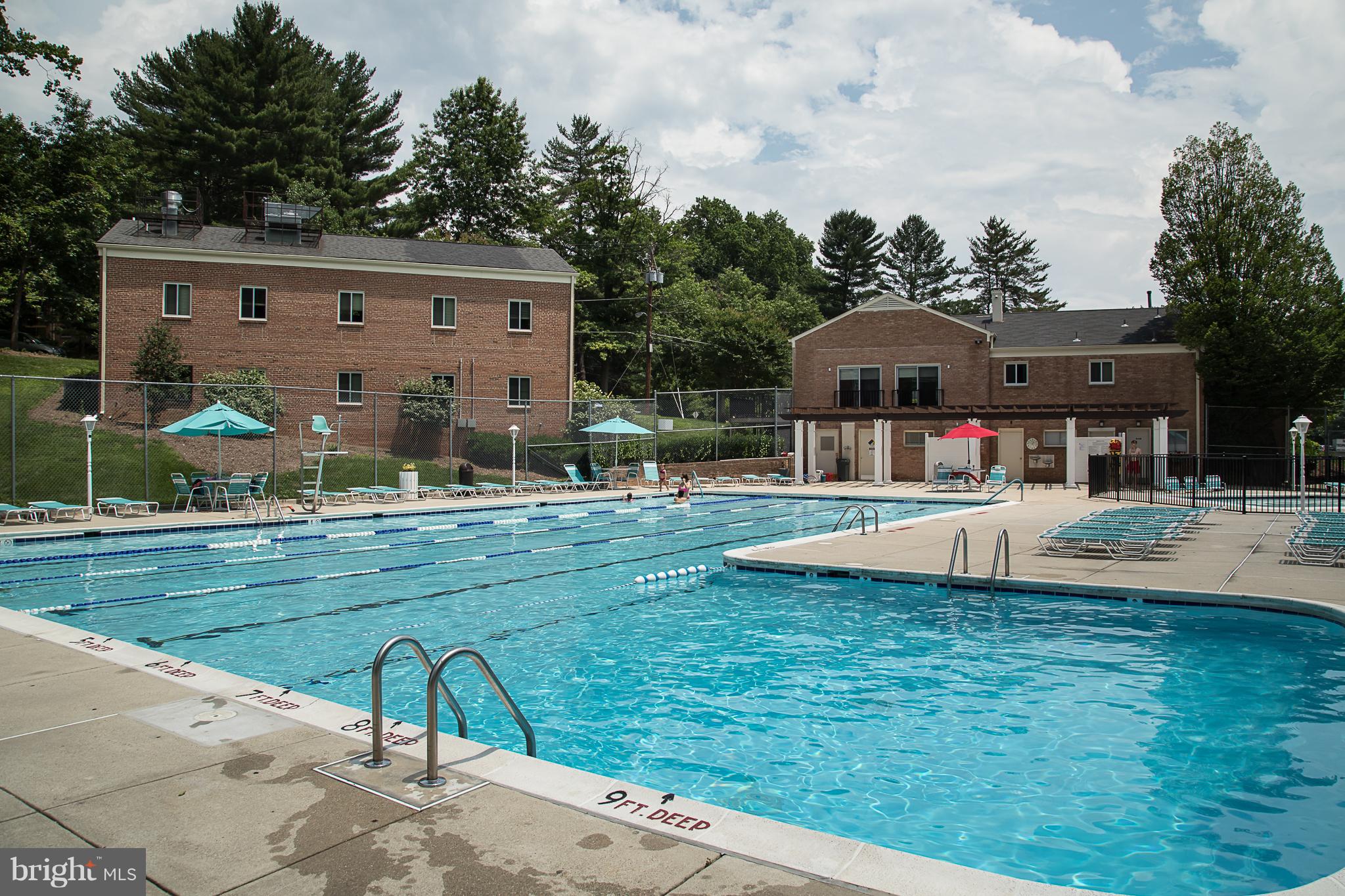 PARKSIDE CONDOMINIUMS - Residential Lease