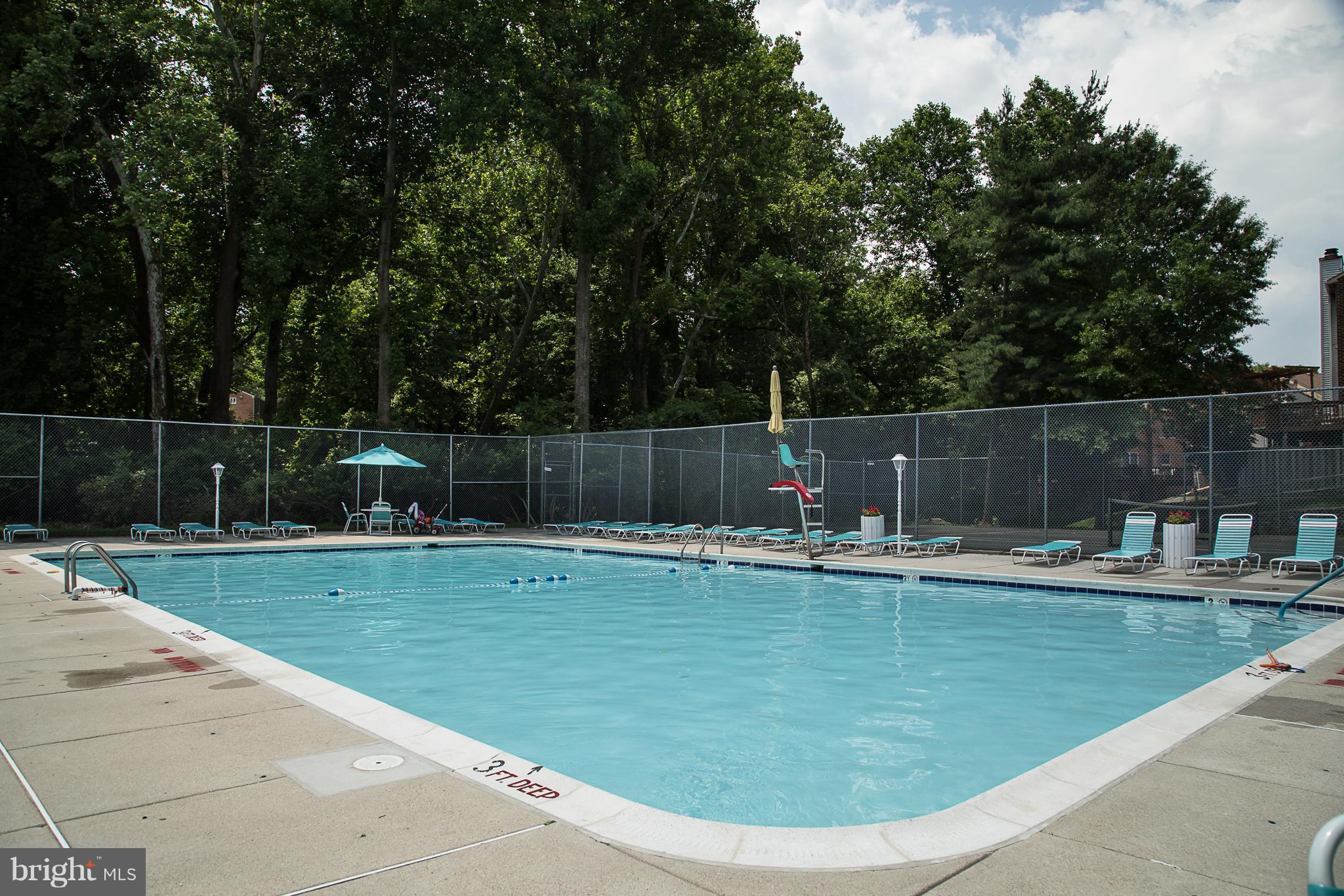 PARKSIDE CONDOMINIUMS - Residential Lease