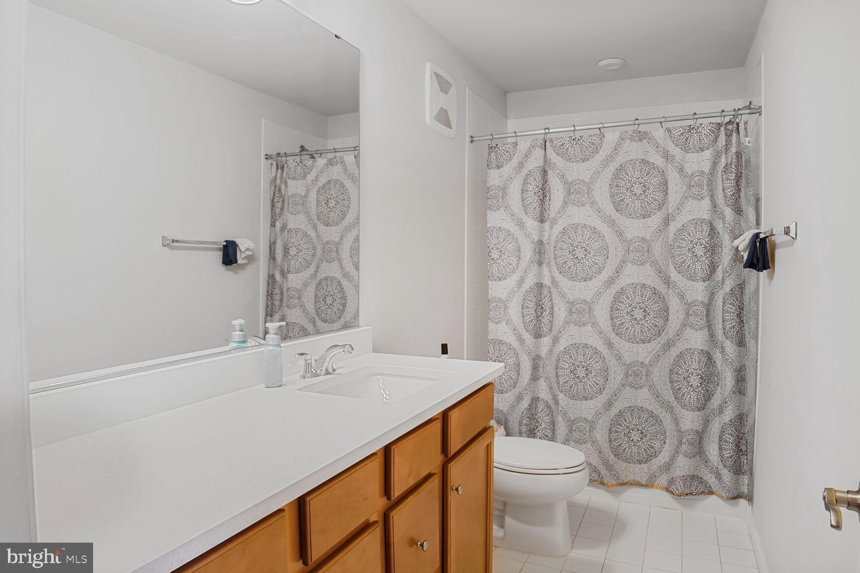 GLENN DALE COMMONS - Residential