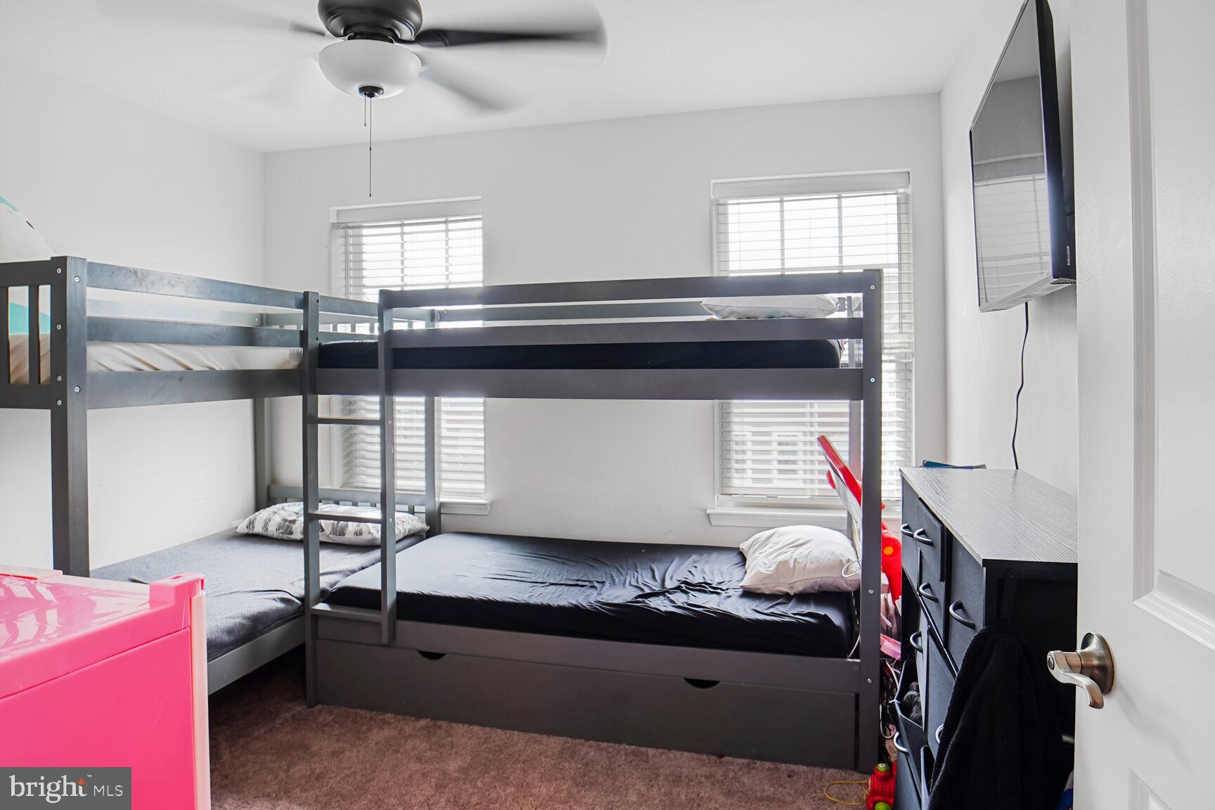 GLENN DALE COMMONS - Residential