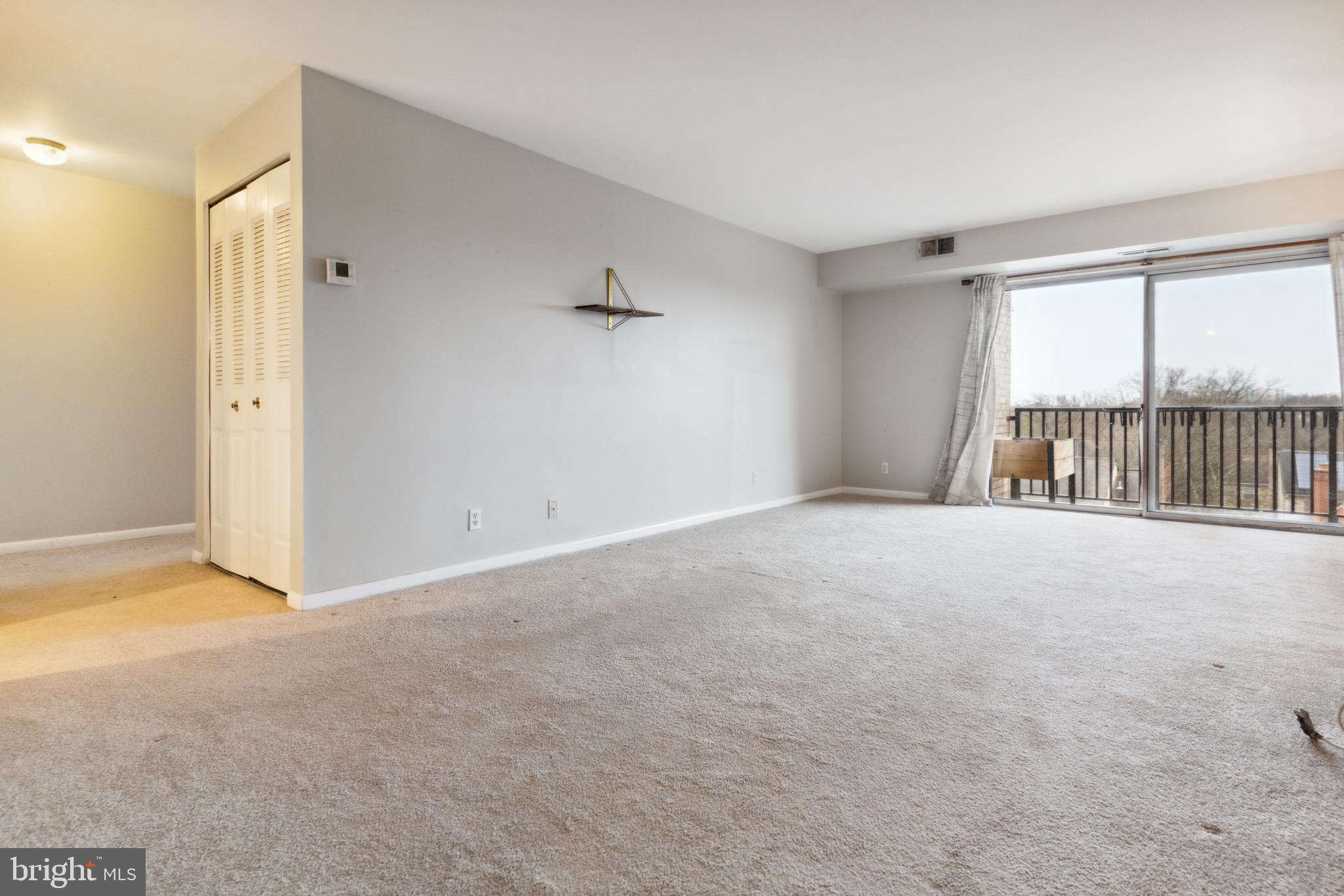 SILVER SPRING - Residential