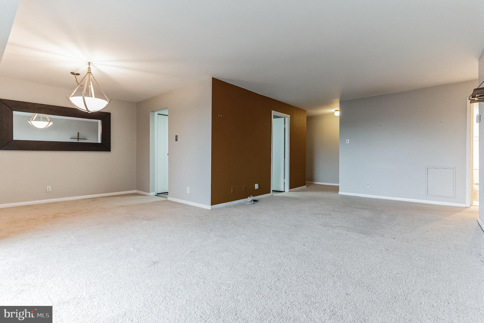 SILVER SPRING - Residential