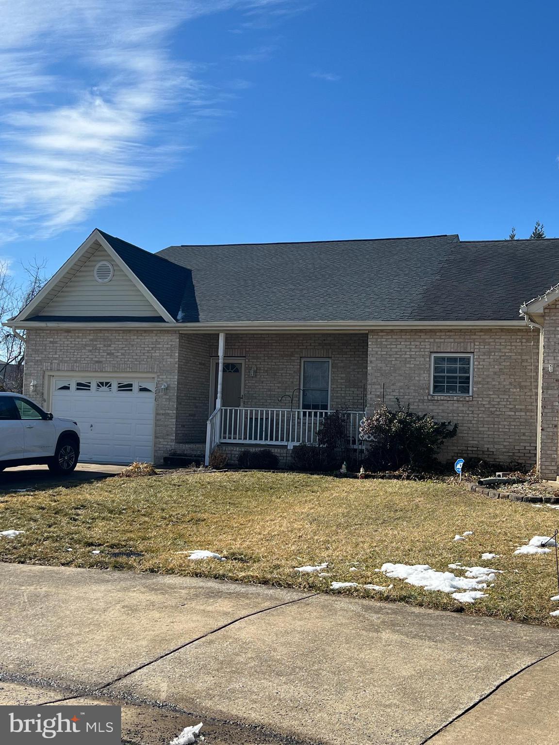 MOUNTAINVIEW - Residential