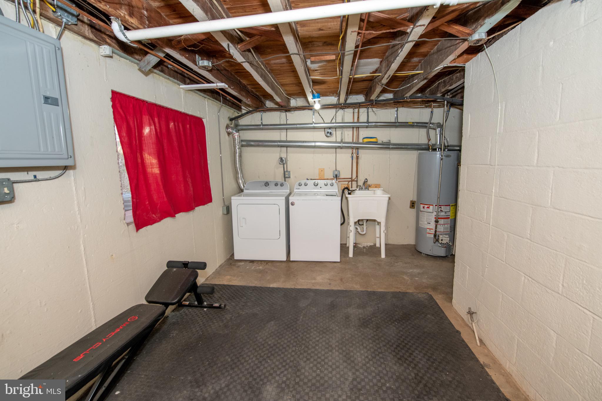 BRIDESBURG - Residential