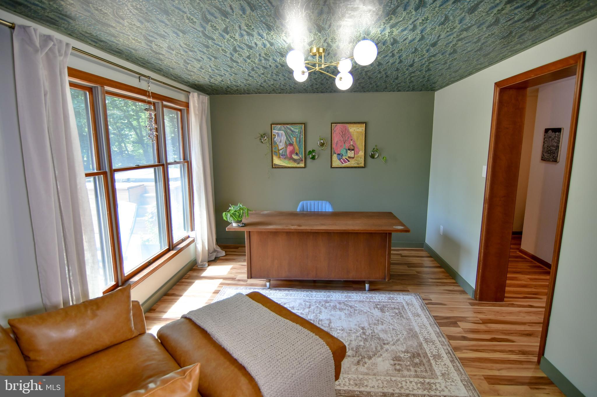 BRADDOCK HEIGHTS - Residential