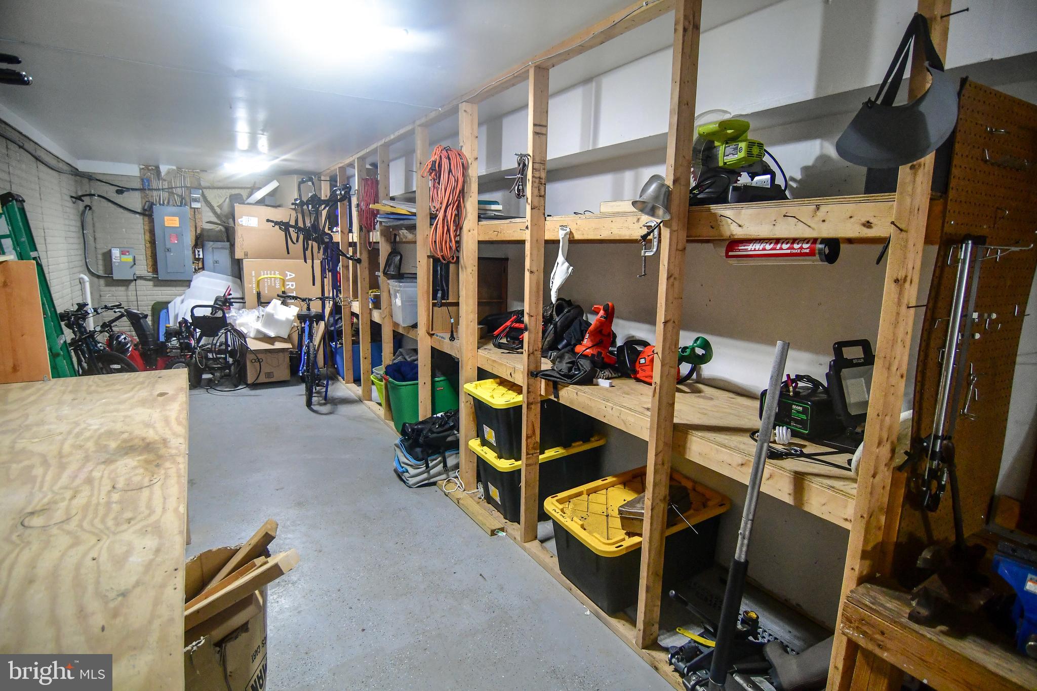 BRADDOCK HEIGHTS - Residential