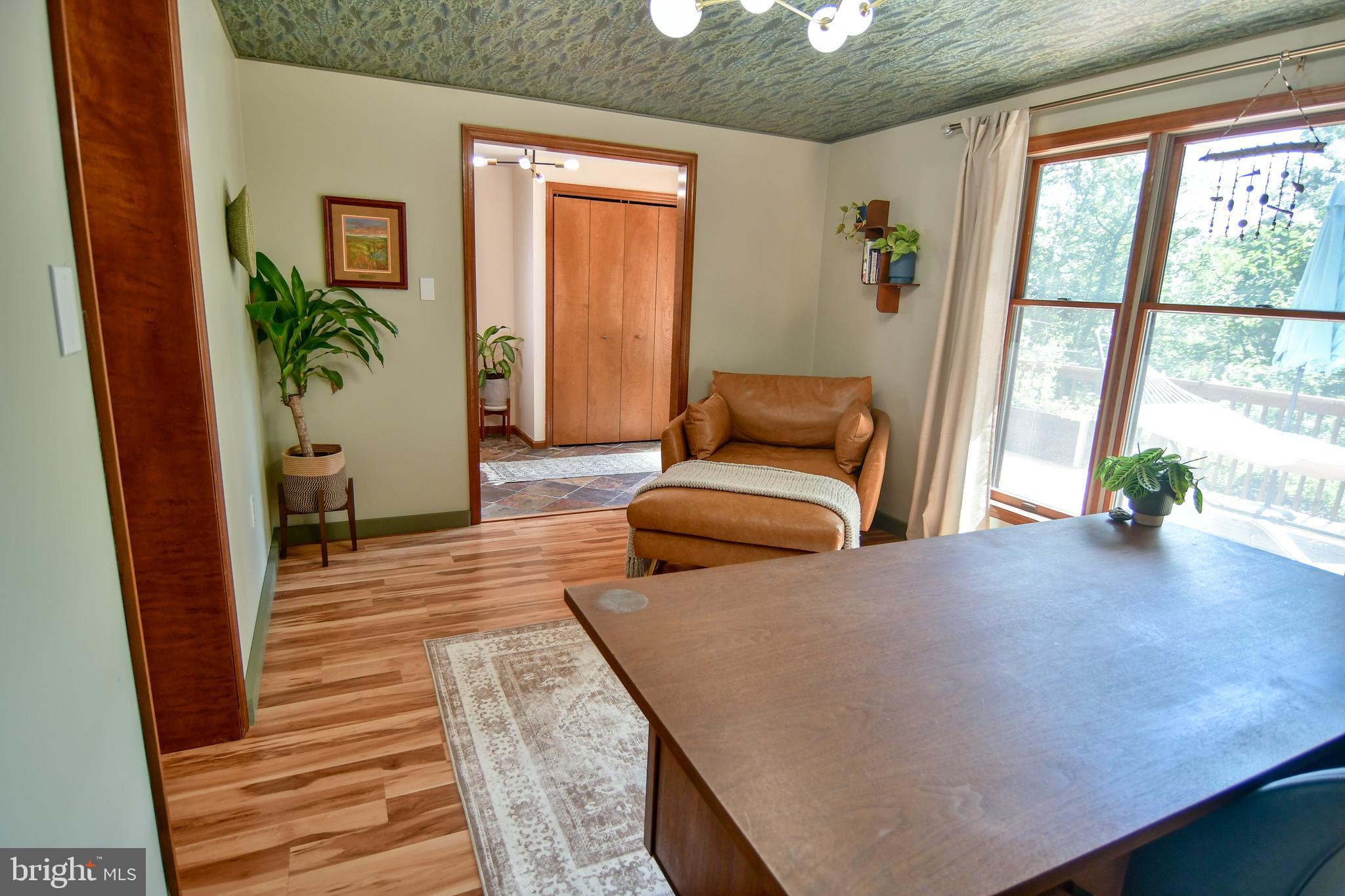 BRADDOCK HEIGHTS - Residential