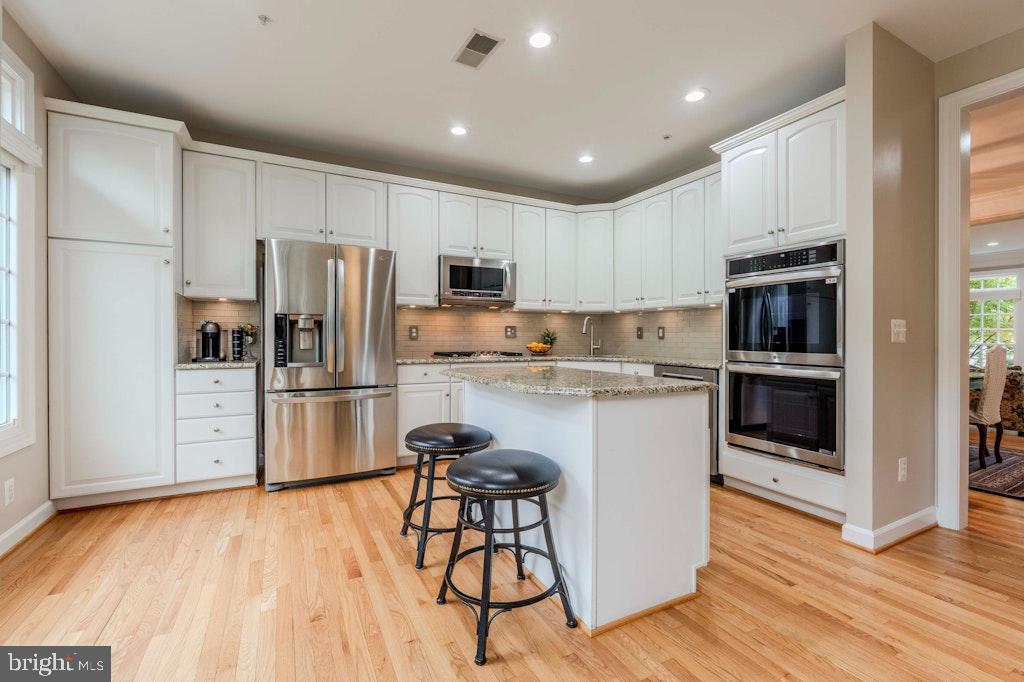 707 CATTS TAVERN DRIVE