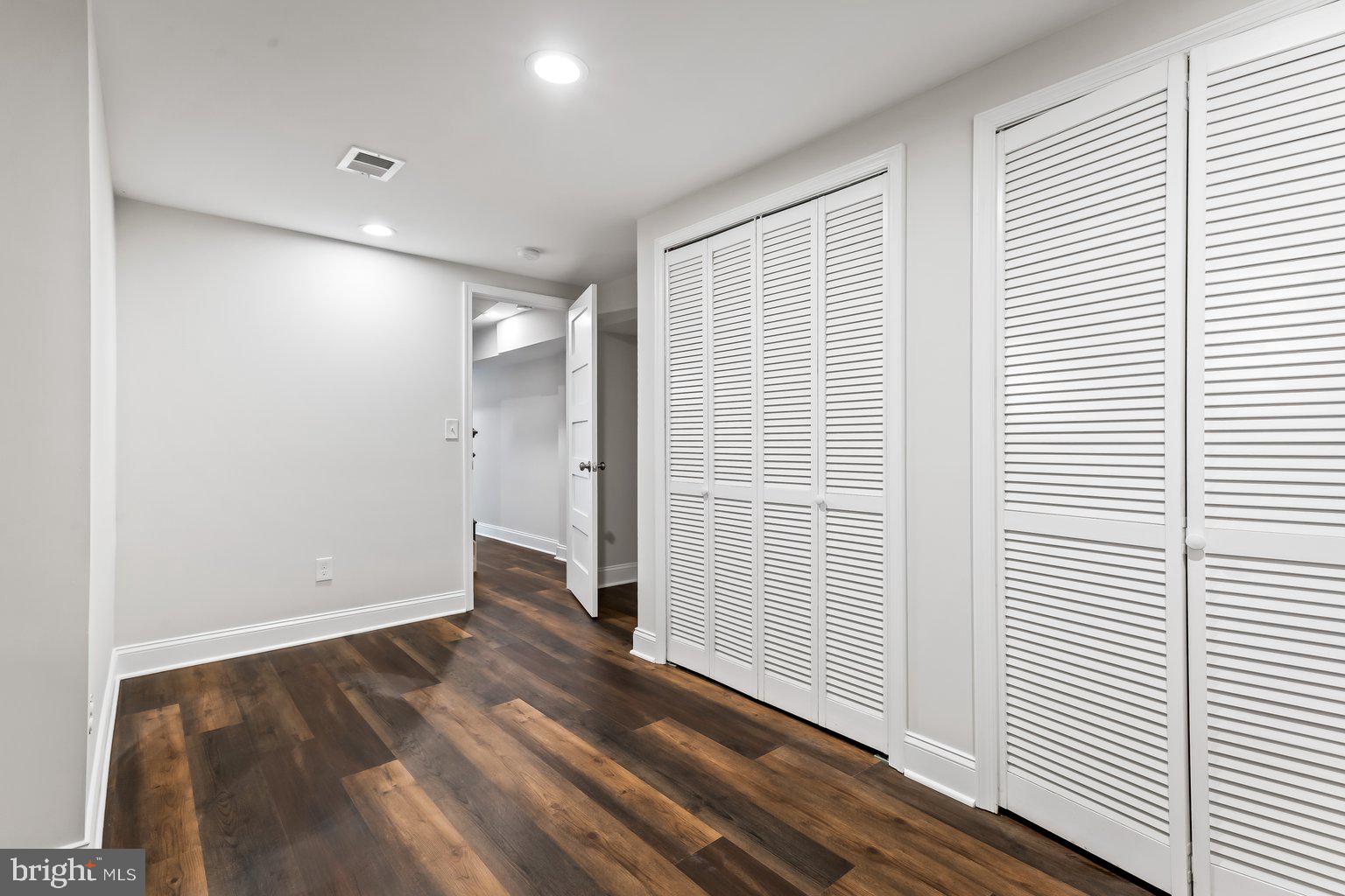 HAMPDEN HISTORIC DISTRICT - Residential