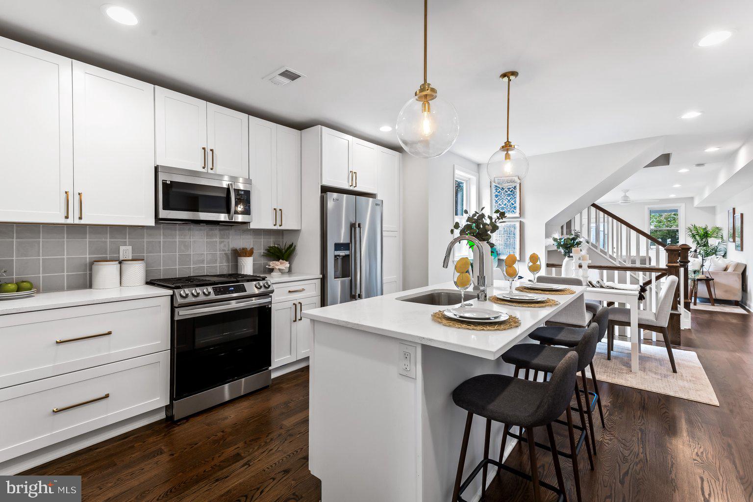 HAMPDEN HISTORIC DISTRICT - Residential