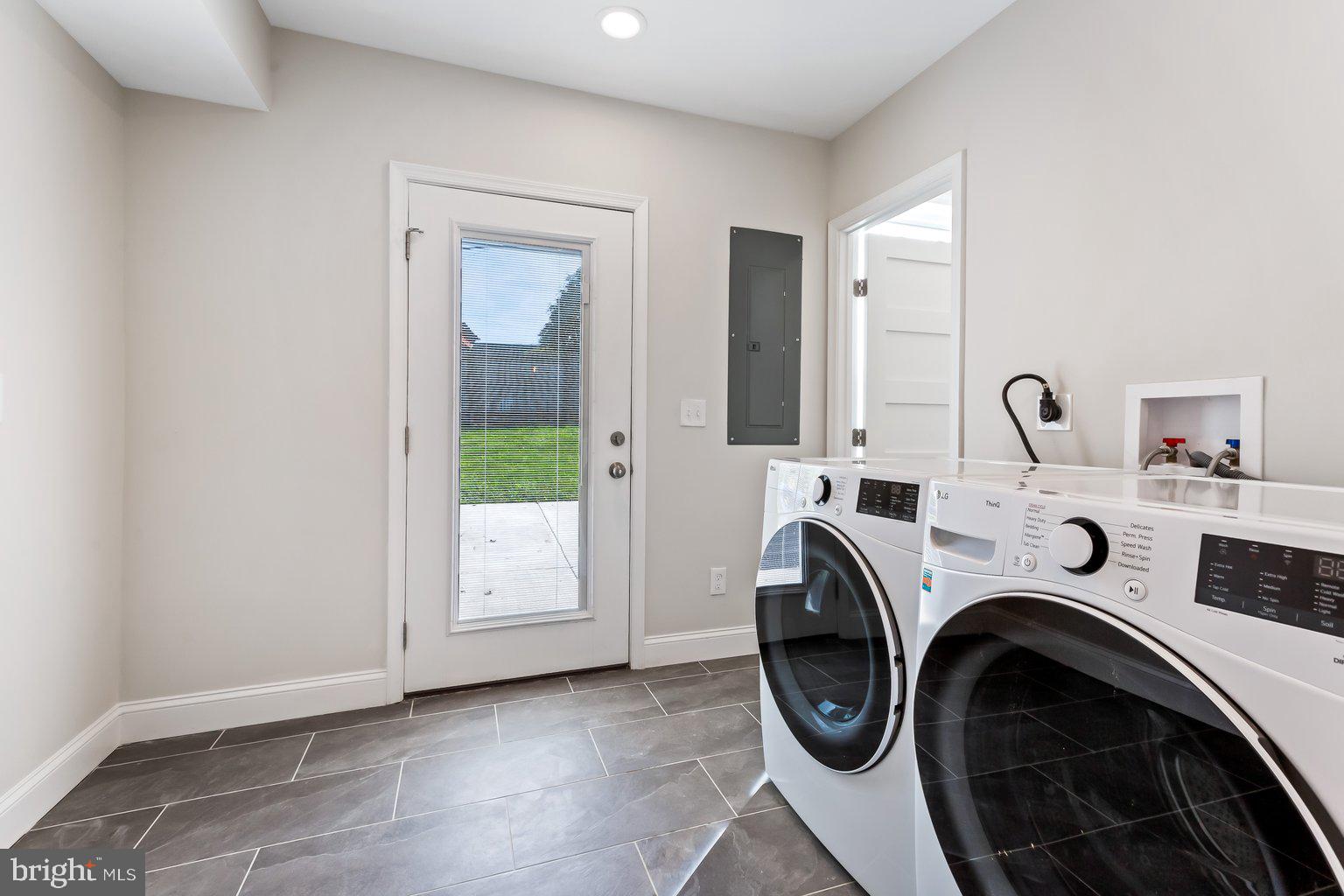 HAMPDEN HISTORIC DISTRICT - Residential