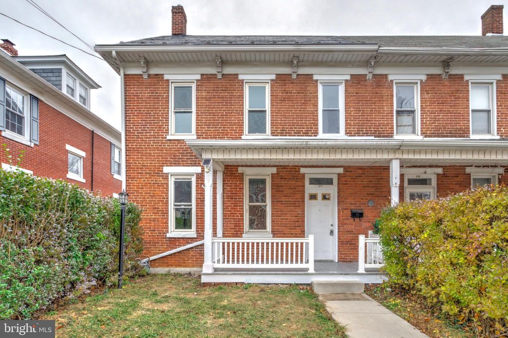 Photo of 217 N Charles Street, RED LION, PA 17356 (MLS # PAYK2094290)