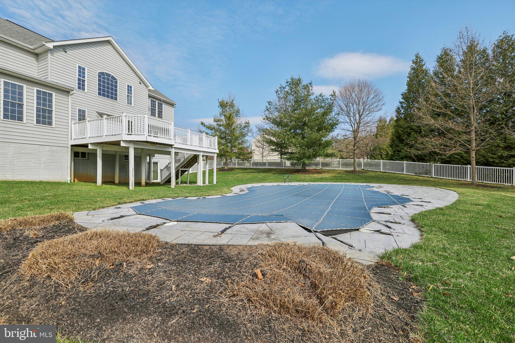 STERLING GLEN - Residential