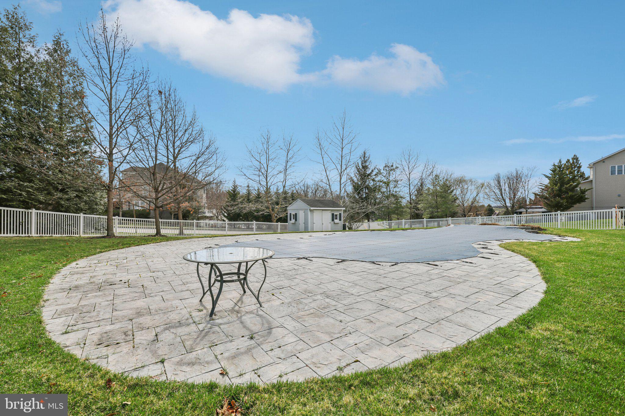 STERLING GLEN - Residential