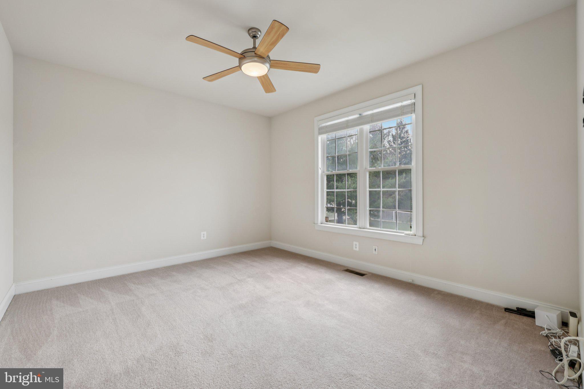 STERLING GLEN - Residential