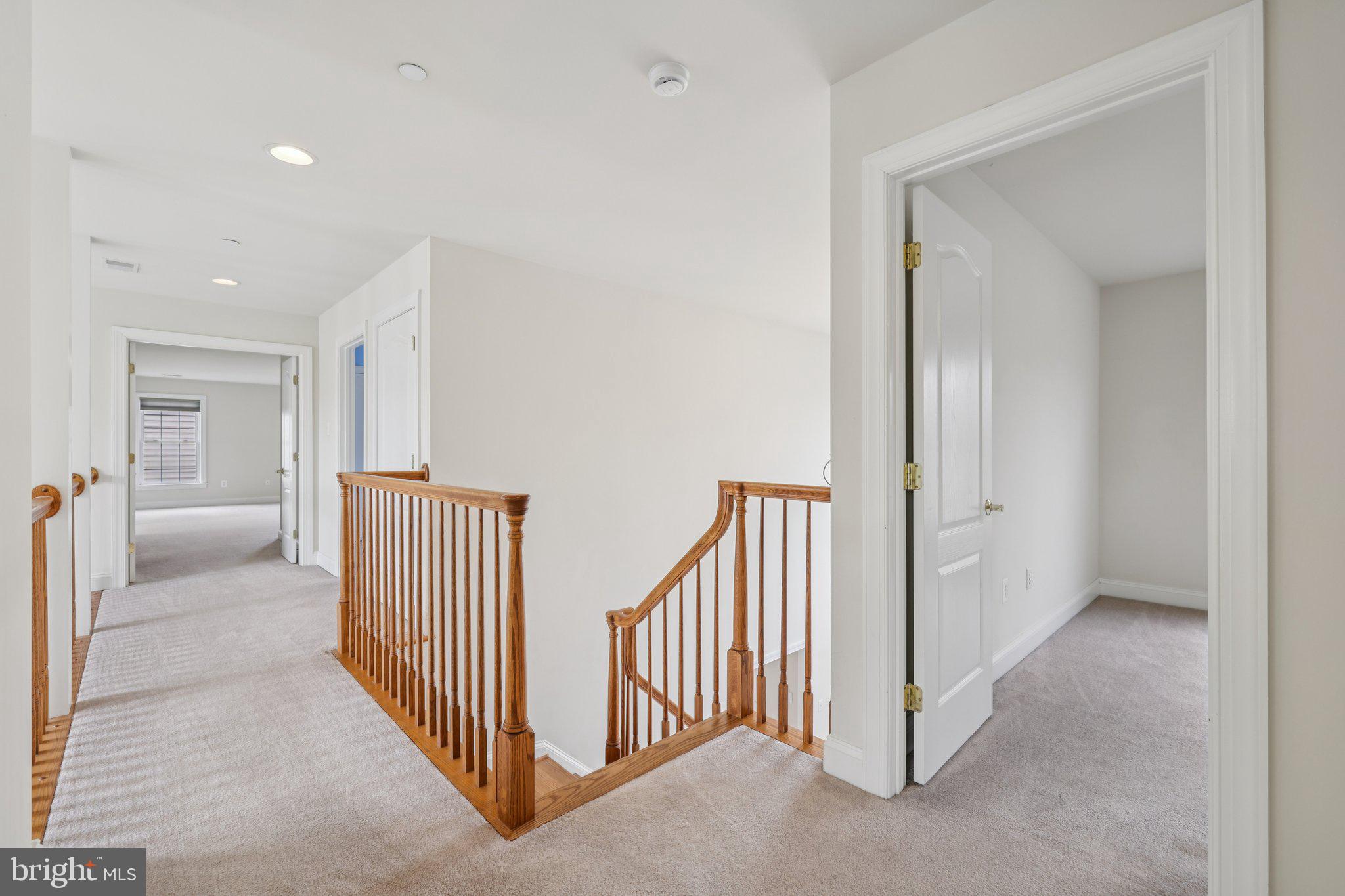 STERLING GLEN - Residential