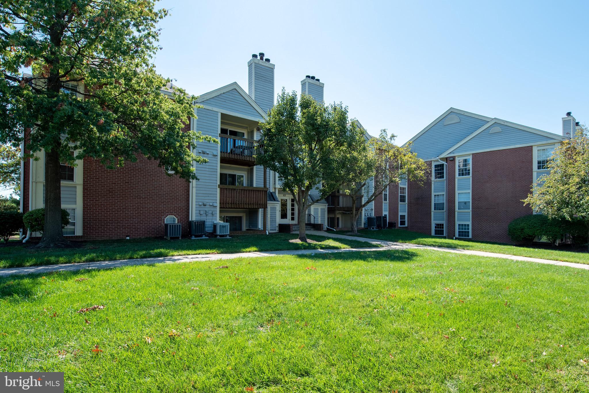 CROMWELL FOUNTAIN - Residential Lease