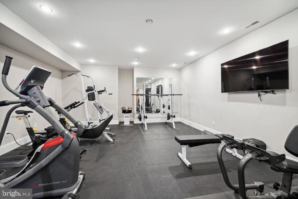 DARLINGTON POINTE - Residential