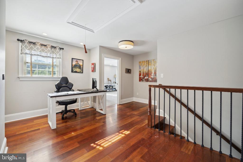 DARLINGTON POINTE - Residential