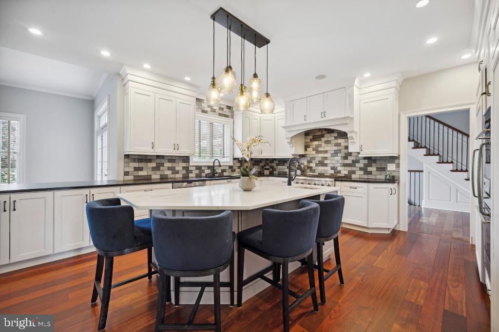 DARLINGTON POINTE - Residential