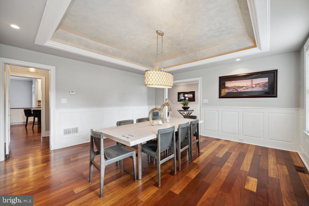 DARLINGTON POINTE - Residential