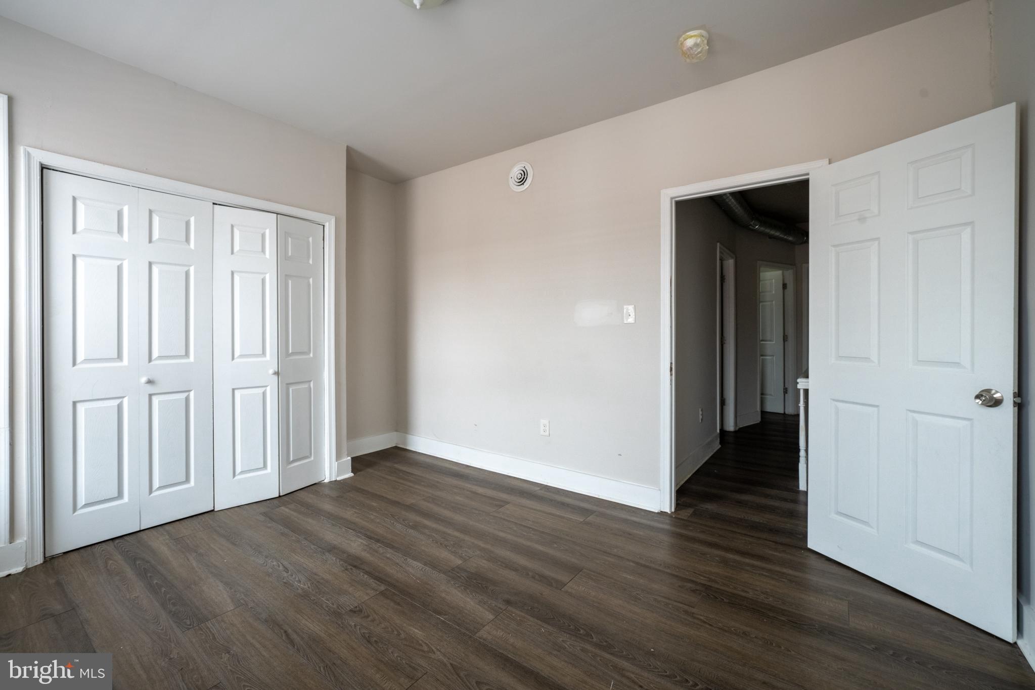 PHILADELPHIA - Residential