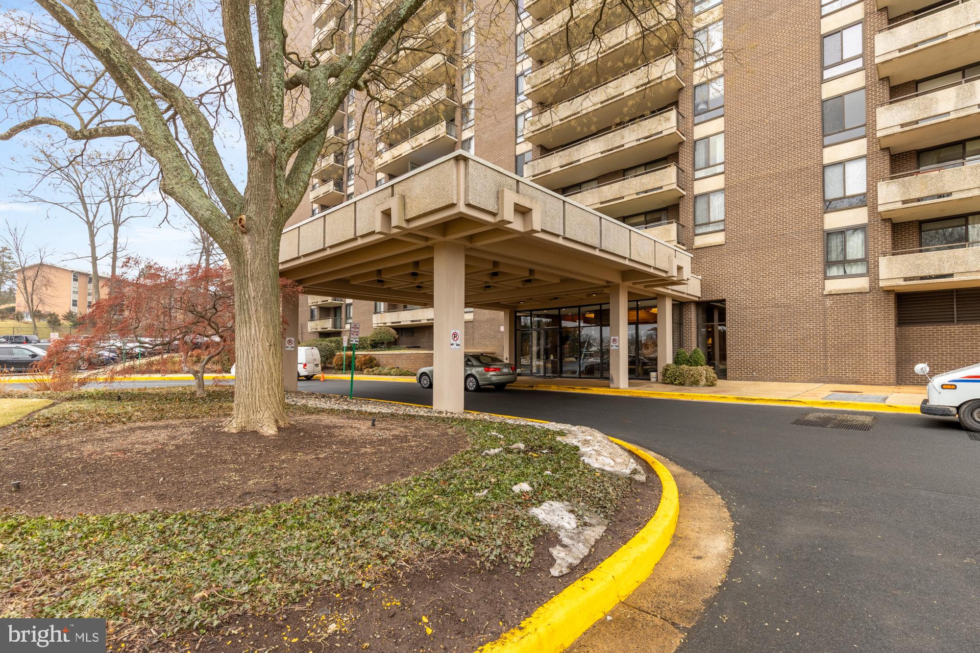 REGENCY AT MCLEAN - Residential