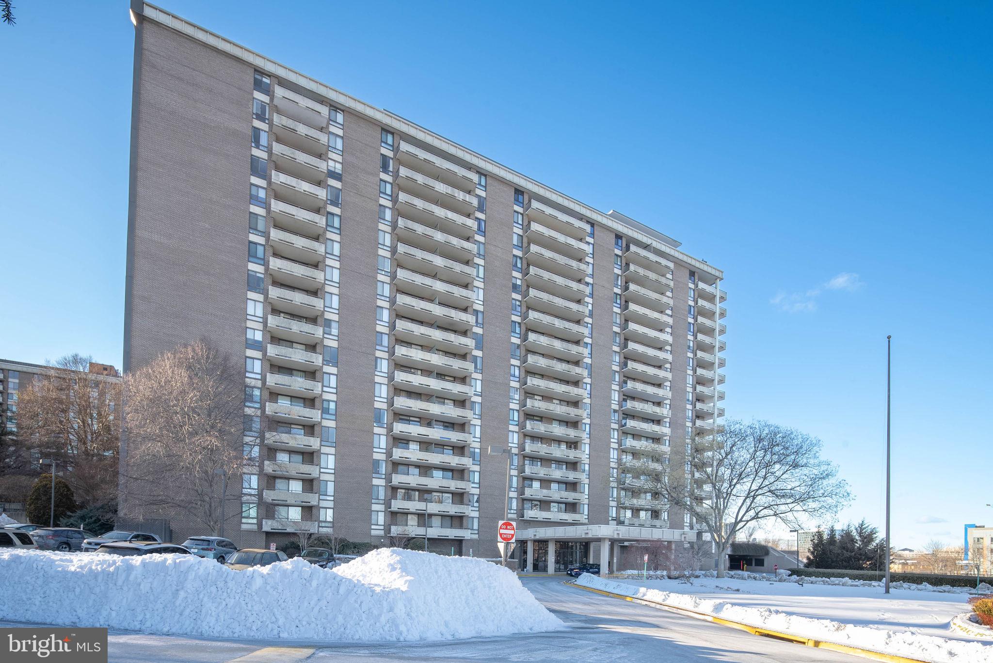 REGENCY AT MCLEAN - Residential