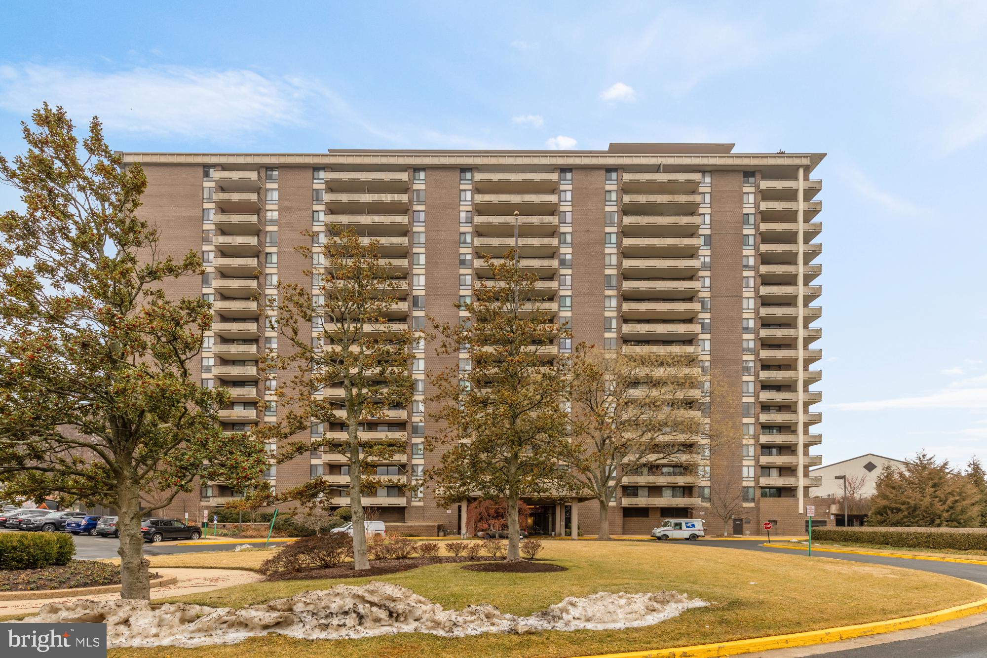 REGENCY AT MCLEAN - Residential