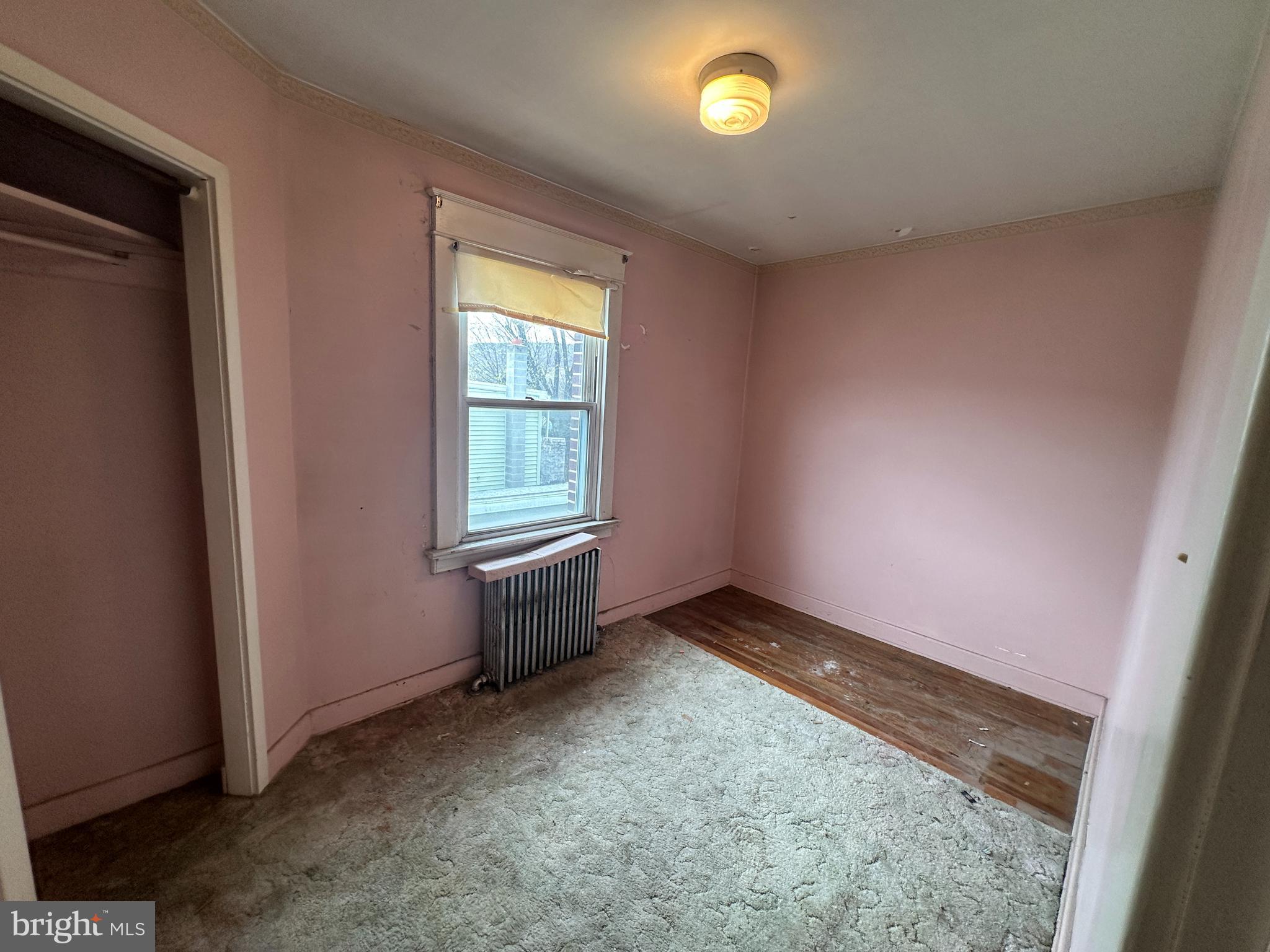 DUTCH HILL - Residential