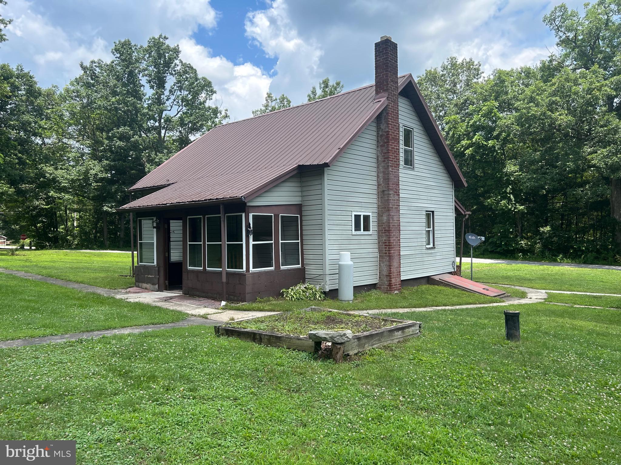 127 GRIFFITH RD