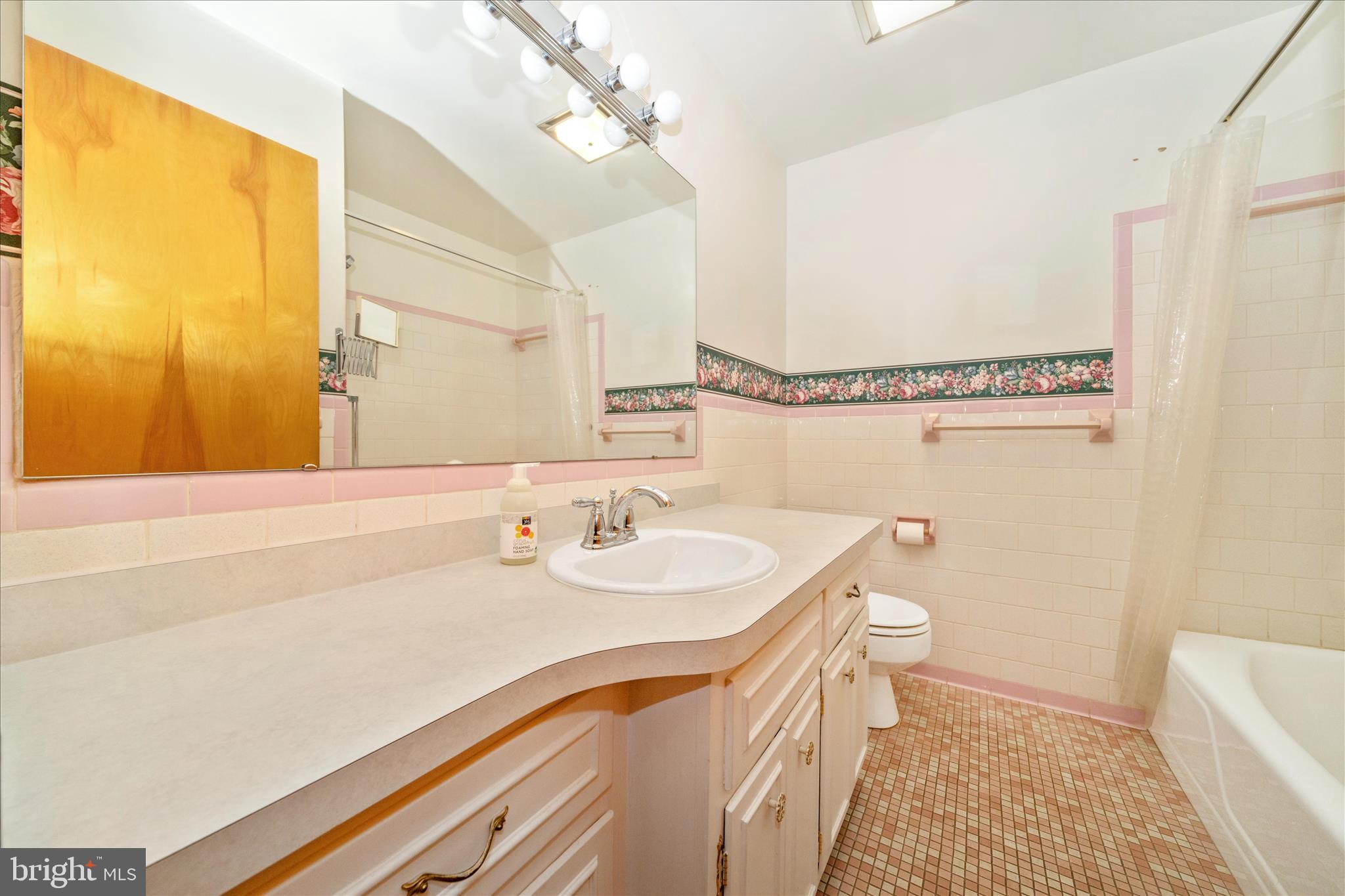 CLOVER HILL - Residential