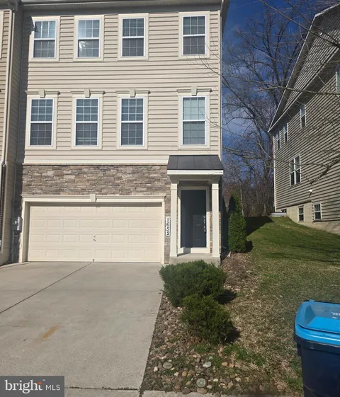 MLS: MDHR2051594