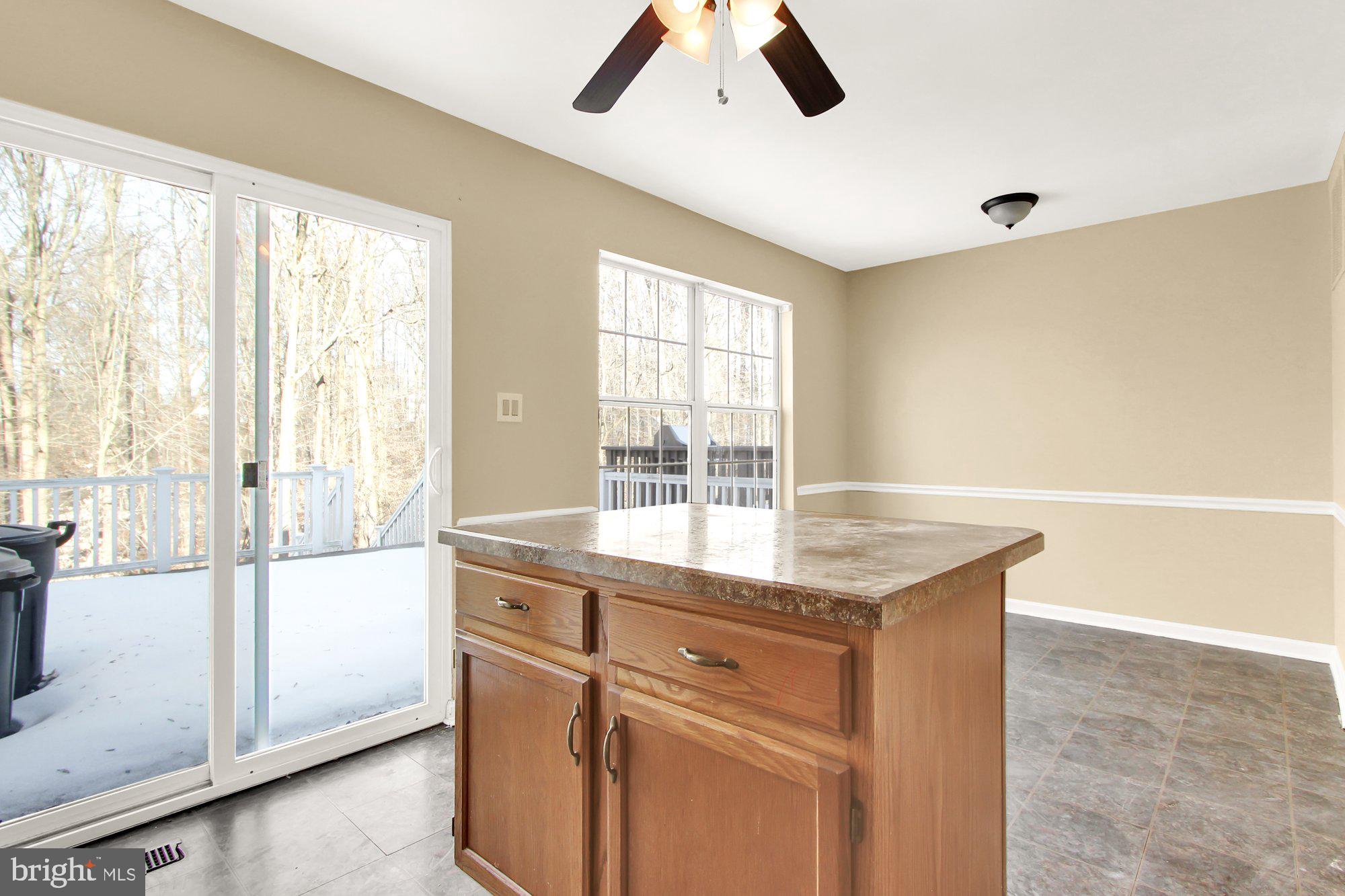 VILLAGE OF THOMAS RUN - Residential