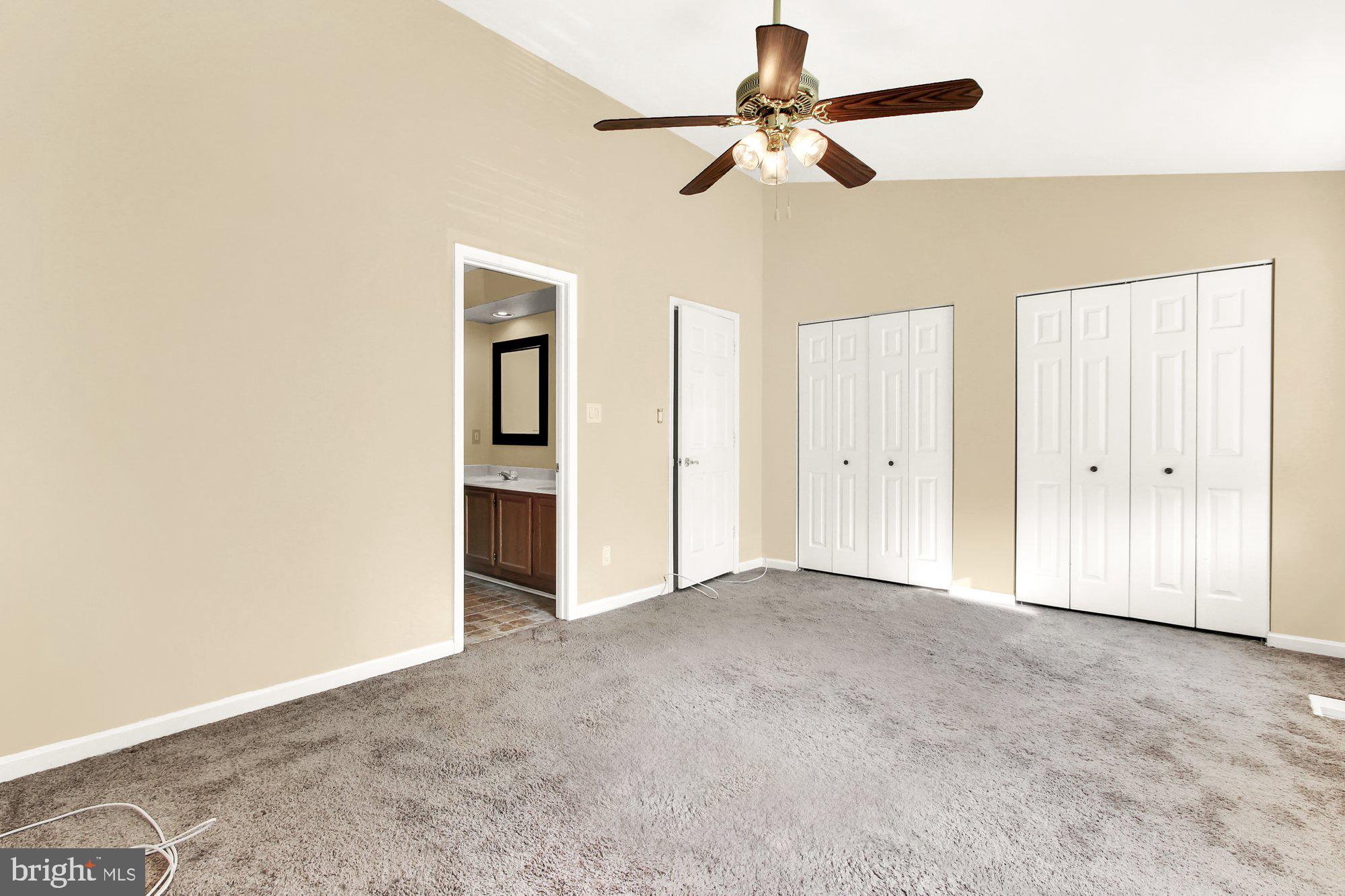 VILLAGE OF THOMAS RUN - Residential